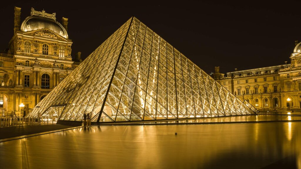 Louvre Museum ticket price
